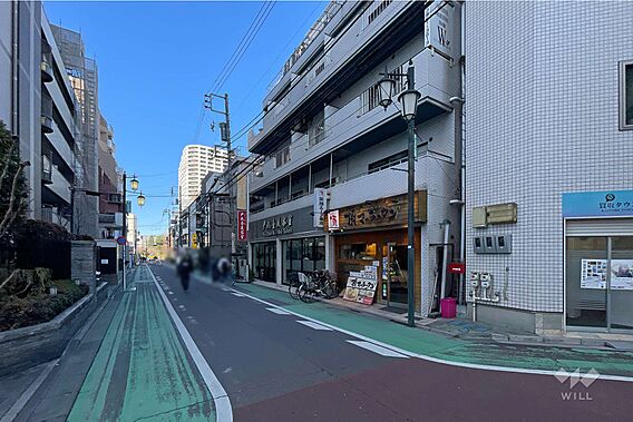 敷地西側の前面...