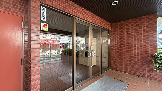 エントランス