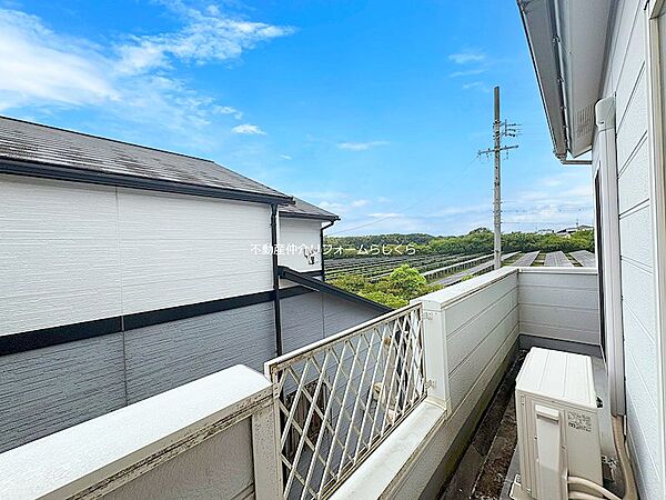 3部屋から出入り可能なバルコニー