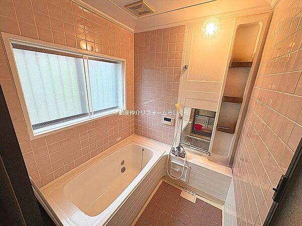 大きな窓があるため換気がしやすい！