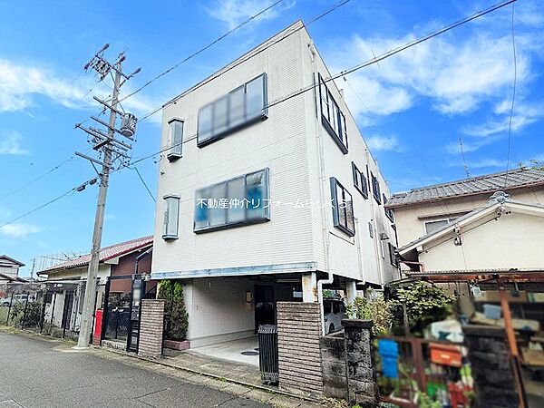 建物面積約48坪！