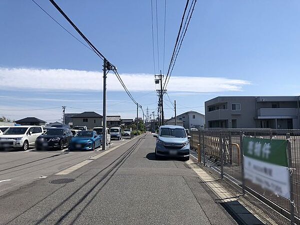 前面道路含む現地写真