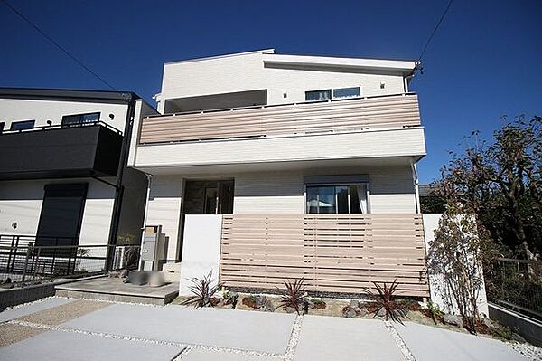 外観：323000431824