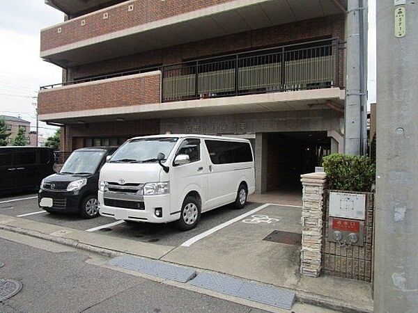 駅西にわ保育園 740m