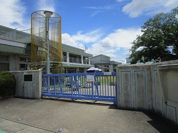 一宮市立赤見保育園 220m