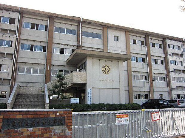 浅井中小学校 1440m