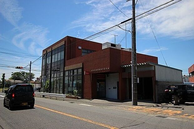 尾西信用金庫 佐千原支店 530m