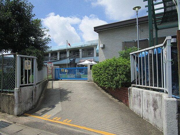 千秋保育園 810m