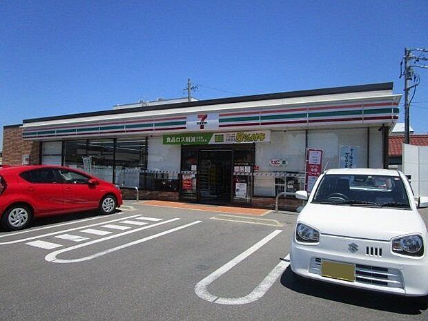 セブンイレブン一宮貴船町3丁目店 530m