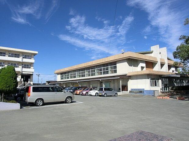 朝日西小学校 500m