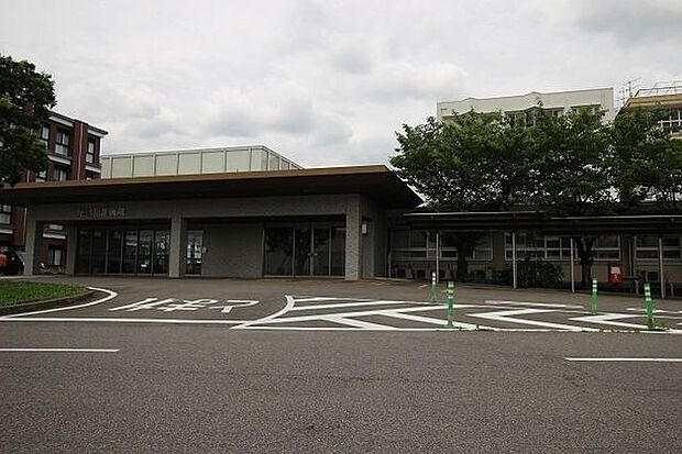 尾西記念病院 830m