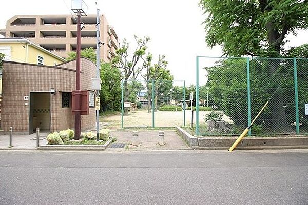 古金公園 300m