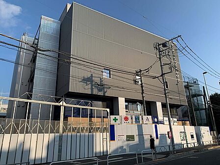 浜川中学校・・約7分 現在建て替え工事中です。