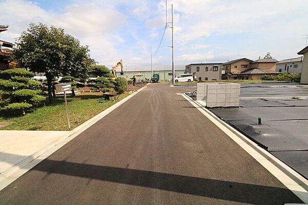 道路と外観