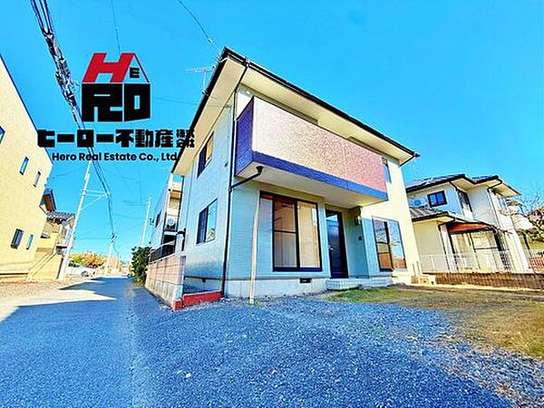 ここから始まる「日常」はご家族にとって大切で貴重な時間。少しでも豊かに、少しでも快適に。そんな想いから生まれた本邸宅は、これから先のお住まいをきっと支えてくれるはずです。