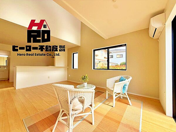 「ご案内」・「詳細な資料」のご請求はお気軽にどうぞ♪※お電話の場合：TEL　027-289-3223※メールの場合：info@hero-f.com売買専門のヒーロー不動産へおまかせください！！