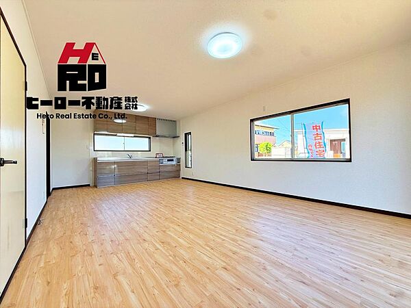 「ご案内」・「詳細な資料」のご請求はお気軽にどうぞ♪※お電話の場合：TEL　027-289-3223※メールの場合：info@hero-f.com売買専門のヒーロー不動産へおまかせください！！