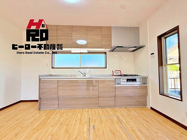 ※当日の見学も可能です※ご予約は「０２７-２８９-３２２３」までお気軽にお電話下さい♪物件に関しての詳細は不動産キャリア「２０年」以上の私がお伝えします！素敵なマイホームを一緒に見つけましょう♪