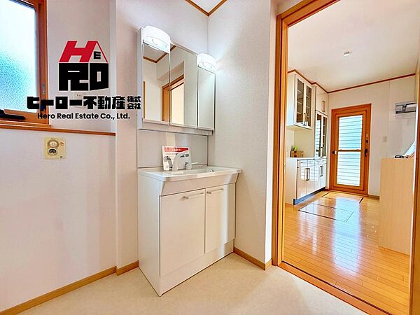 ※当日の見学も可能です※ご予約は「０２７-２８９-３２２３」までお気軽にお電話下さい♪物件に関しての詳細は不動産キャリア「２０年」以上の私がお伝えします！素敵なマイホームを一緒に見つけましょう♪