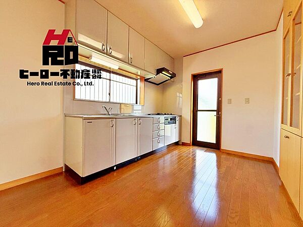 ◆住宅ローンもお任せください！色々な銀行からお客様に合った銀行をご提案いたします！！物件に関しての詳細は「不動産キャリア２０年」以上の私がお伝えします！素敵なマイホームを一緒に見つけましょう♪