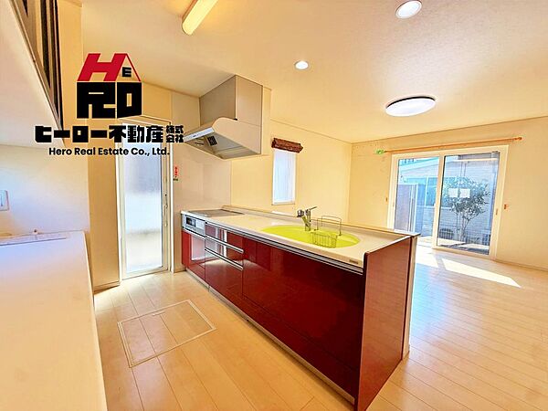 ◆住宅ローンもお任せください！色々な銀行からお客様に合った銀行をご提案いたします！！物件に関しての詳細は「不動産キャリア２０年」以上の私がお伝えします！素敵なマイホームを一緒に見つけましょう♪