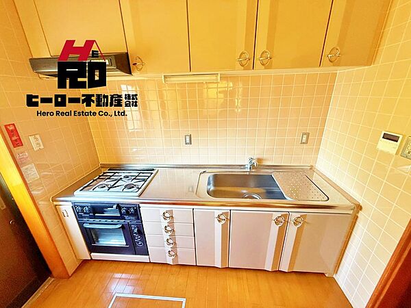 キッチンを拡大表示