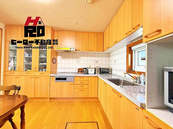 ◆住宅ローンもお任せください！色々な銀行からお客様に合った銀行をご提案いたします！！物件に関しての詳細は「不動産キャリア２０年」以上の私がお伝えします！素敵なマイホームを一緒に見つけましょう♪