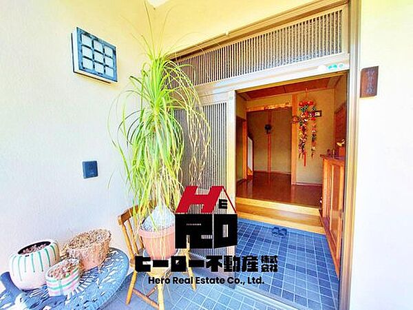 家族の帰り、訪れる方を優しく迎え、やすらぎに満ちた生活空間を予感させる。健やかな暮らしを楽しめそう！