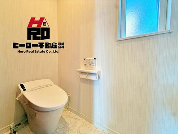 寛ぎだけではない、快適な生活を送る為に必要なものです。毎日使う場所だから、より快適な空間に仕上げられています。もちろん、2階にトイレがございます。朝の忙しい時間帯も待たずにすみそうですね♪
