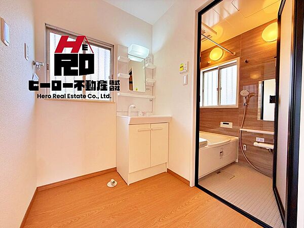 ◆住宅ローンもお任せください！色々な銀行からお客様に合った銀行をご提案いたします！！物件に関しての詳細は「不動産キャリア２０年」以上の私がお伝えします！素敵なマイホームを一緒に見つけましょう♪