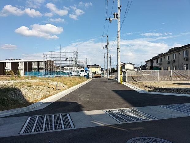 前面道路含む現地写真