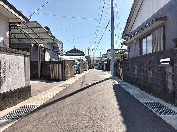 前面道路含む現地写真