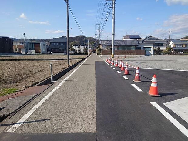 前面道路含む現地写真