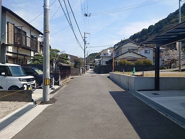 前面道路含む現地写真