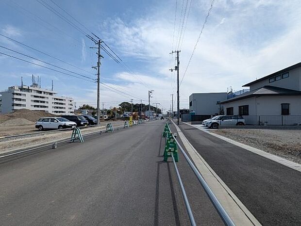 前面道路含む現地写真