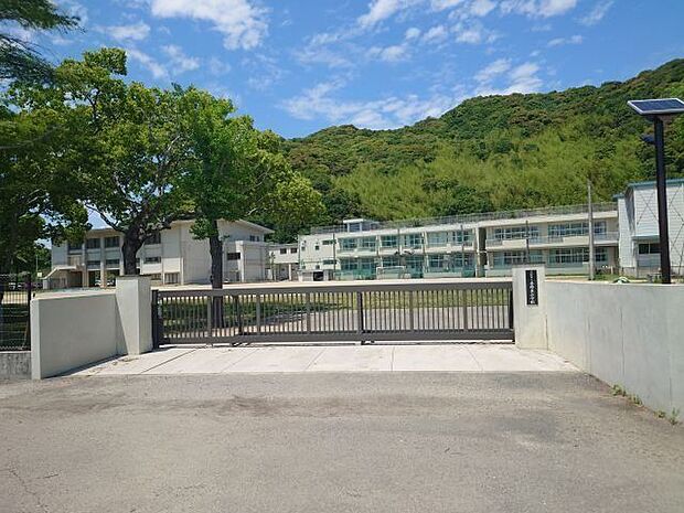 高知市立春野東小学校 1600m