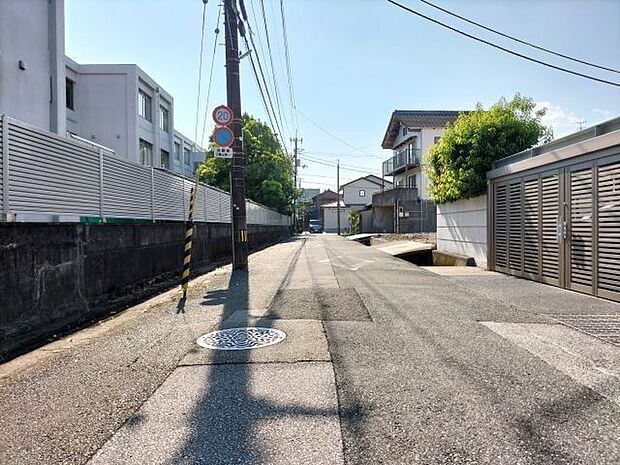 前面道路含む現地写真