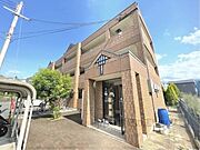 志都美駅より徒歩27分 築18年11ヶ月 3階建の賃貸物件