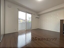 近鉄京都線 平城駅 徒歩3分の賃貸アパート 1階1LDKのリビング/ダイニング