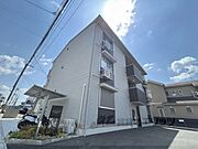 帯解駅より徒歩22分 新築 3階建の賃貸物件