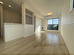 近鉄田原本線 但馬駅 徒歩6分の賃貸アパート 2階2LDKのリビング/ダイニング