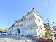 富雄駅より徒歩10分 1階 築40年の賃貸物件