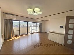 ローレル東生駒 511 5階4LDKのリビング/ダイニング