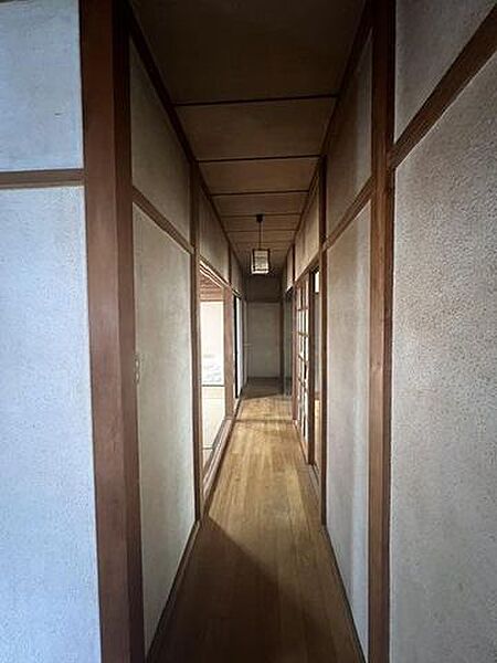 玄関を拡大表示
