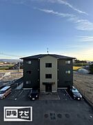 丸亀駅より徒歩57分 3階 築21年9ヶ月の賃貸物件