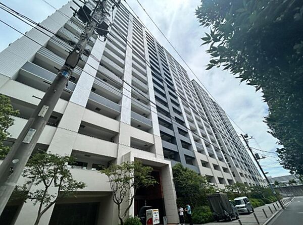 apartment 東京都荒川区南千住３丁目
地図を見る