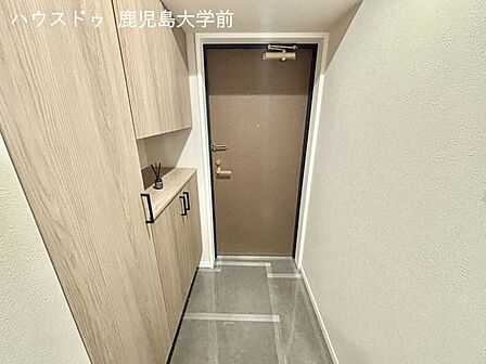 収納力のあるシューズボックス