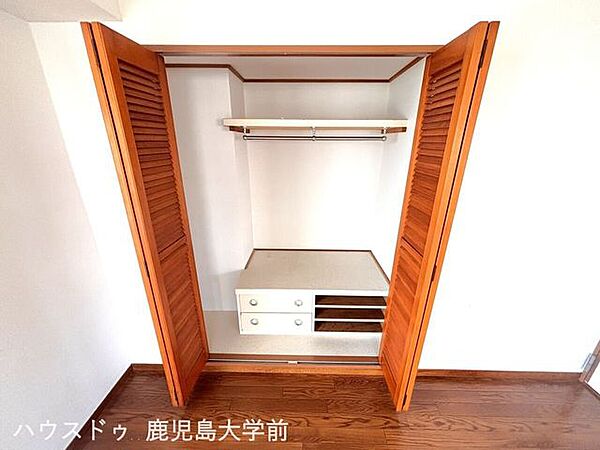 日常使いのアイテムや季節物の保管にも便利。