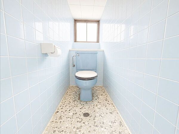 ◆トイレに窓有◆換気ばっちり♪※AI加工画像につき、現況と異なります。