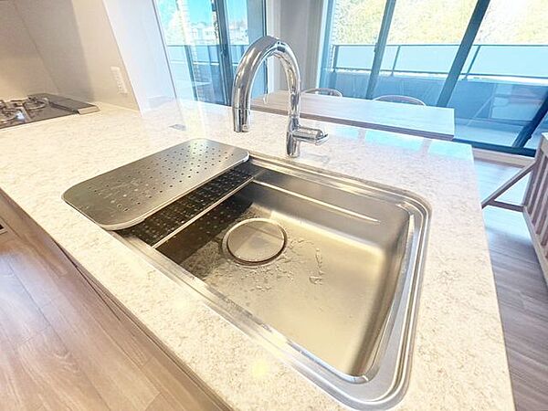 ◇家族と会話が弾むカウンターキッチン♪◇浄水器付き